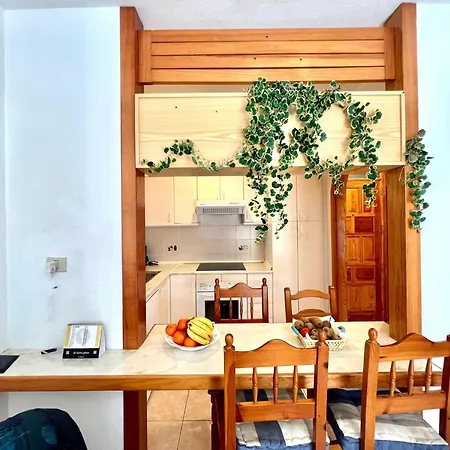 With Wifi, Heated Pool On The Atlantic Ocean Front Line Apartman