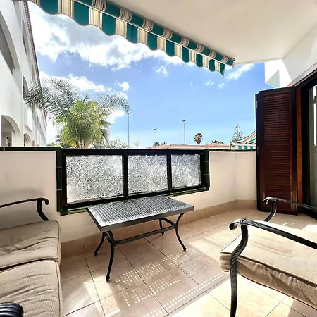Apartman With Wifi, Heated Pool On The Atlantic Ocean Front Line