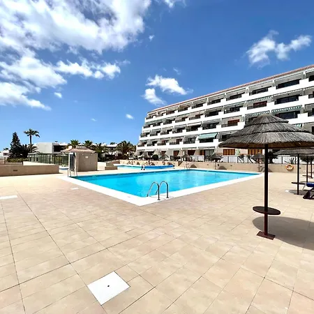 Apartman With Wifi, Heated Pool On The Atlantic Ocean Front Line Costa Del Silencio