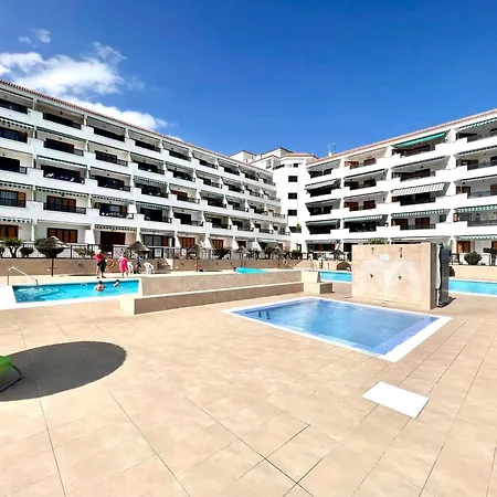 With Wifi, Heated Pool On The Atlantic Ocean Front Line
