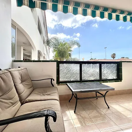 With Wifi, Heated Pool On The Atlantic Ocean Front Line Апартаменты Коста-дель-Силенцио