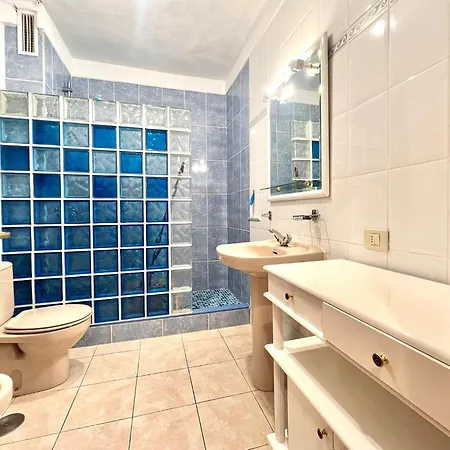 Apartman With Wifi, Heated Pool On The Atlantic Ocean Front Line Costa Del Silencio